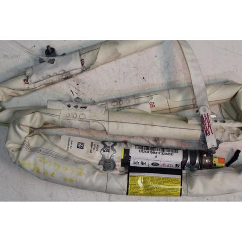 LAND ROVER LR026028 Шторка боковая, правая в наличии Черкассы