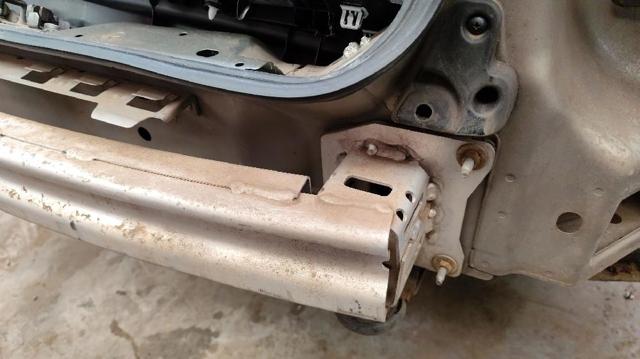LAND ROVER LR026327 Усилитель заднего бампера в наличии Черкассы