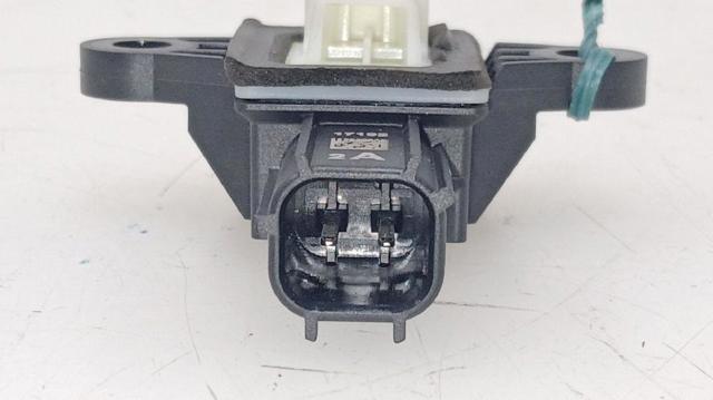 LR028860 Датчик удара купить Харьков