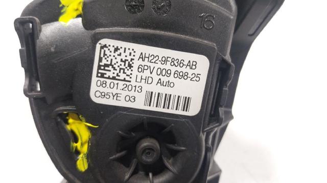 LAND ROVER LR029897 Педаль газа в наличии Украина