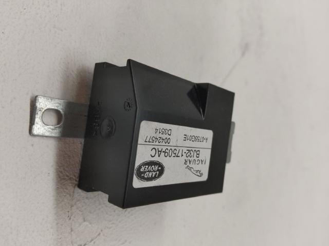 LAND ROVER LR033016 в наличии Ужгород