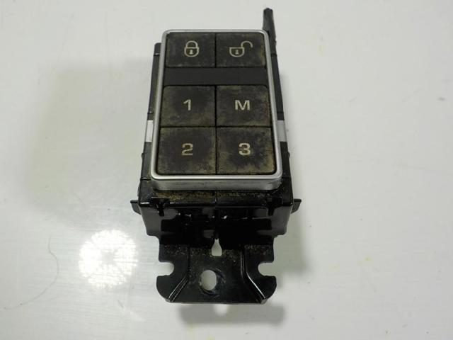LR034808 LAND ROVER купить в Тернополь