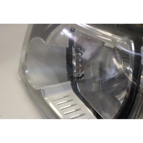 Luz esquerda LR037018 Land Rover