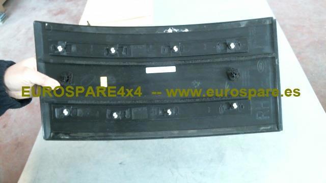 LAND ROVER LR038863 Молдинг двери передней правой в наличии Украина