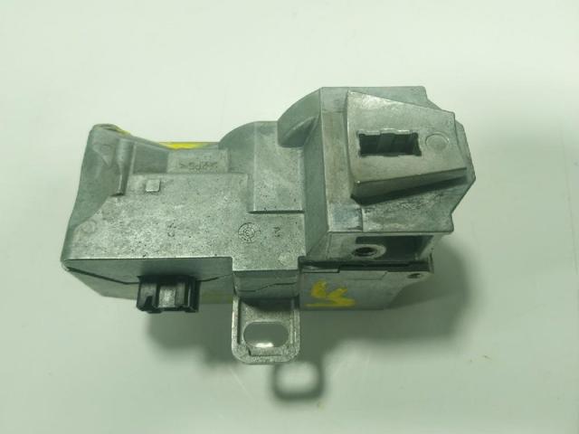 LAND ROVER LR040109 в наличии Винница