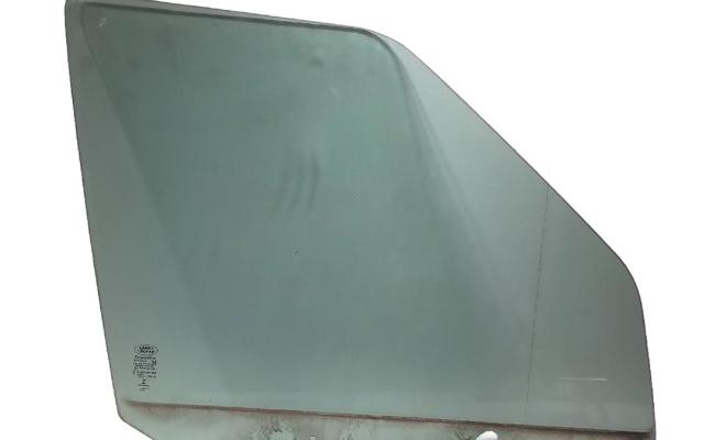 LAND ROVER LR040916 Стекло двери передней правой в наличии Николаев