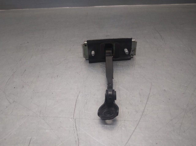 LR045540 LAND ROVER Ограничитель двери купить в Львов