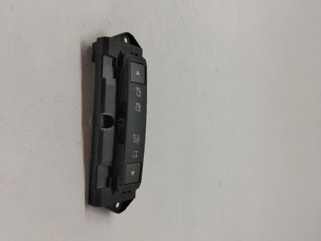 LR047364 LAND ROVER купить в Ирпень