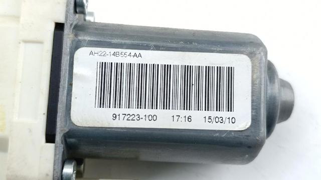 LR052109 LAND ROVER Механизм стеклоподъемника двери задней правой купить в Ужгород