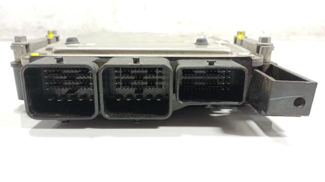 LAND ROVER LR054832 в наличии Павлоград