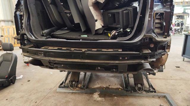 LR059014 LAND ROVER Усилитель заднего бампера купить в Львов