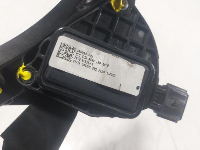 LR061002 LAND ROVER Педаль газа (акселератора) купить в Ужгород