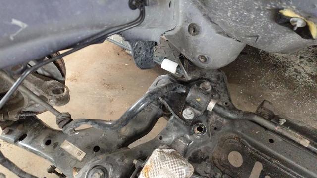 LAND ROVER LR061480 в наличии Львов