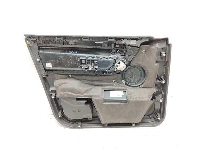 LR064207 LAND ROVER Обшивка (облицовка) внутренняя двери передней правой купить в Украина