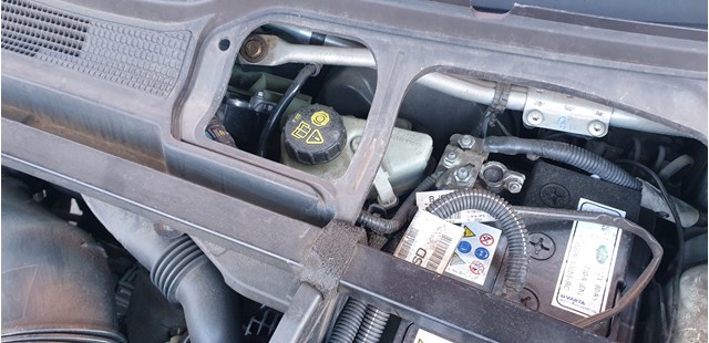 Cilindro mestre do freio para ford mondeo iv 2.0 tdci ufba LR067017