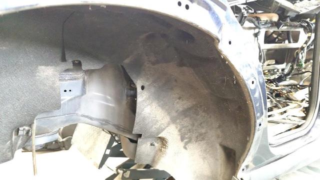 LAND ROVER LR071249 Подкрылок крыла заднего правый в наличии Черновцы