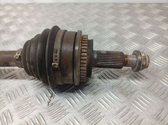 LR071933 Полуось задняя правая купить Украина
