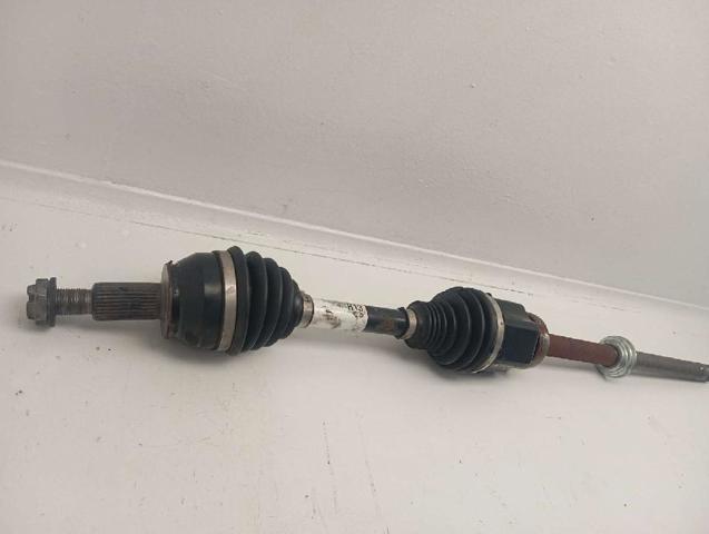 LR071947 LAND ROVER Правая полуось купить в Черкассы