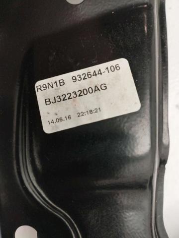 LAND ROVER LR072413 Замок двери передней правой в наличии Львов