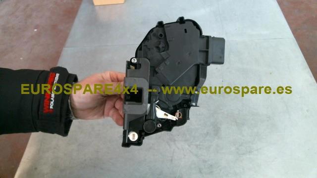 LR072414 LAND ROVER Замок двери задней правой купить в Одесса