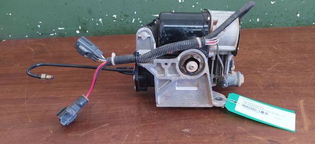 LR072537 LAND ROVER Компрессор пневмоподкачки (амортизаторов) купить в Чернигов