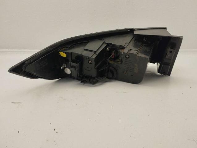 LAND ROVER LR072648 Фонарь задний правый в наличии Черкассы