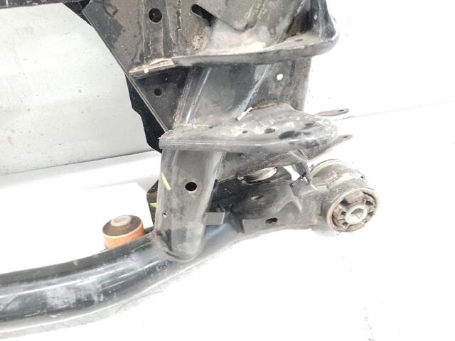 LR077097 LAND ROVER Подрамник задний купить в Ужгород