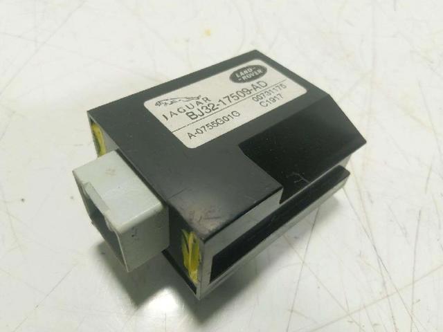 LAND ROVER LR079063 в наличии Ужгород