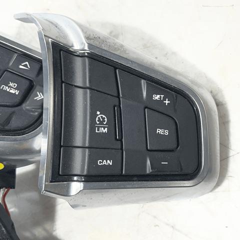 LR079914 LAND ROVER Блок кнопочных переключателей рулевого колеса купить в Киев