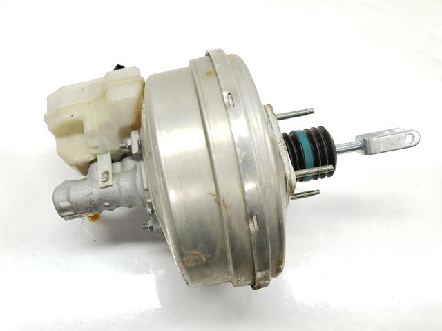 LR081596 Land Rover
