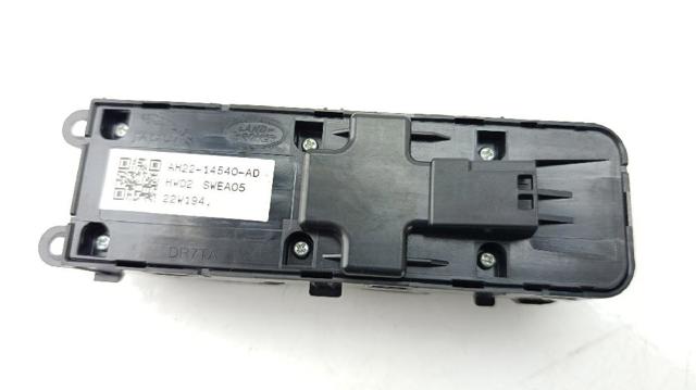 LR086040 LAND ROVER Кнопочный блок управления стеклоподъемником передний левый купить в Ужгород