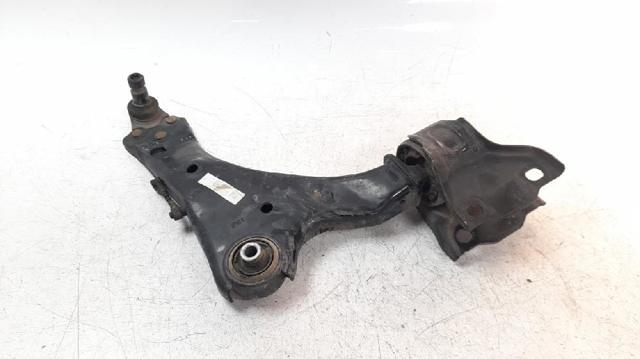 LAND ROVER LR086107 Рычаг передней подвески нижний правый в наличии Житомир