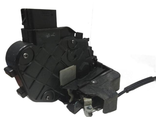 LR091343 LAND ROVER Замок двери задней левой купить в Николаев
