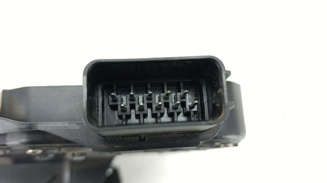 LAND ROVER LR091345 Замок двери задней правой в наличии Винница