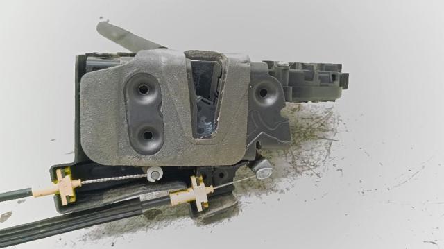 LAND ROVER LR091527 Замок водительской двери в наличии Черновцы