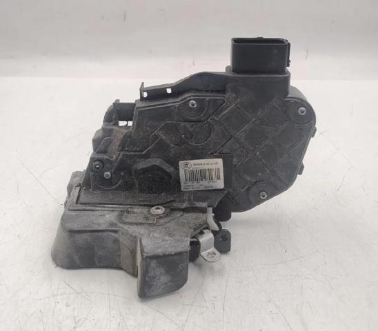 LR091527 LAND ROVER Замок водительской двери купить в Украина