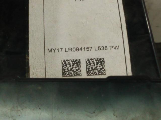 LR094157 LAND ROVER Кронштейн бампера переднего центральный купить в Тернополь