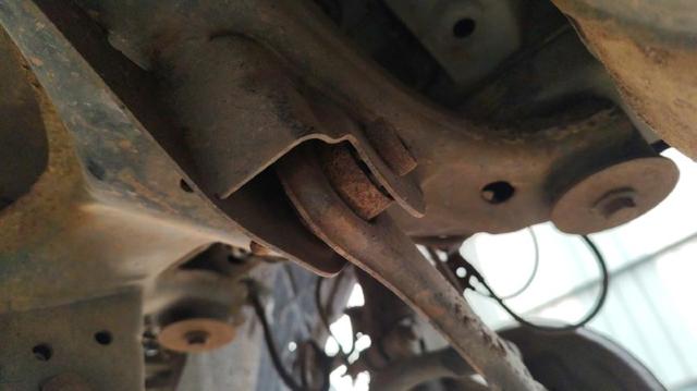 LAND ROVER LR096550 Подрамник задний в наличии Запорожье