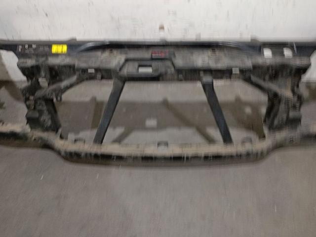 LR107795 Рамка радиатора купить Киев