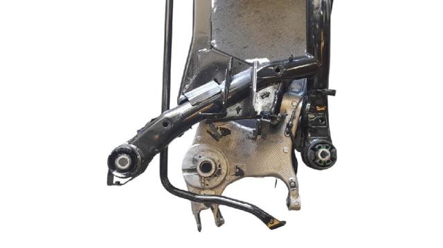 LR134907 LAND ROVER Балка задней подвески (подрамник) купить в Николаев