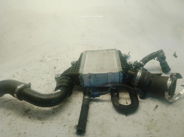 LR139043 LAND ROVER Интеркулер купить в Украина