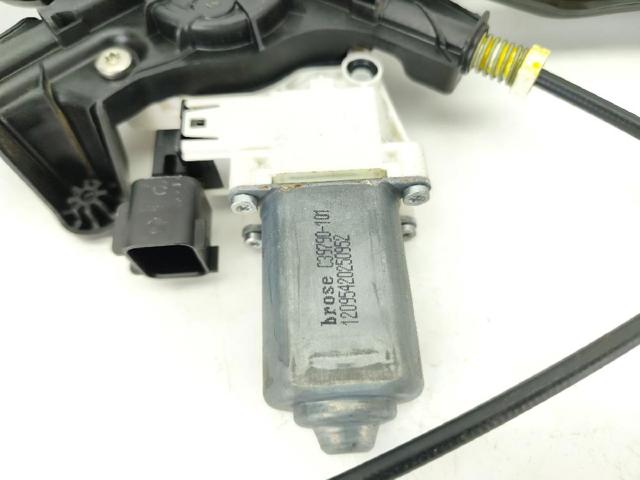LR165909 Стеклоподъемник передней левой двери купить Черновцы