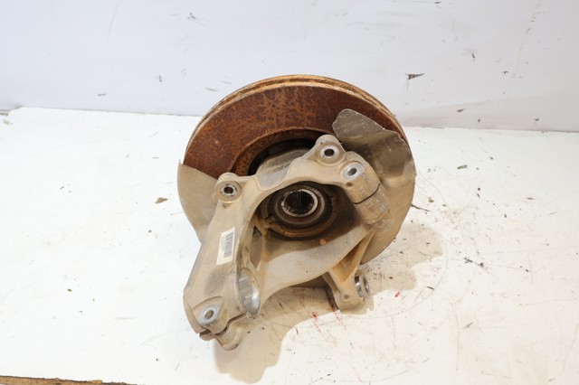 LAND ROVER LR186680 Цапфа передняя левая в наличии Харьков