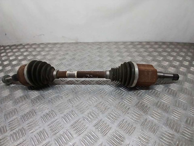 FORD LX673B437MAD Полуось (привод) передняя левая в наличии Черновцы