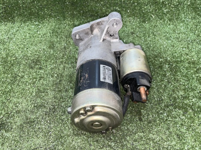 RENAULT M001T85781 Стартер в наличии Ровно