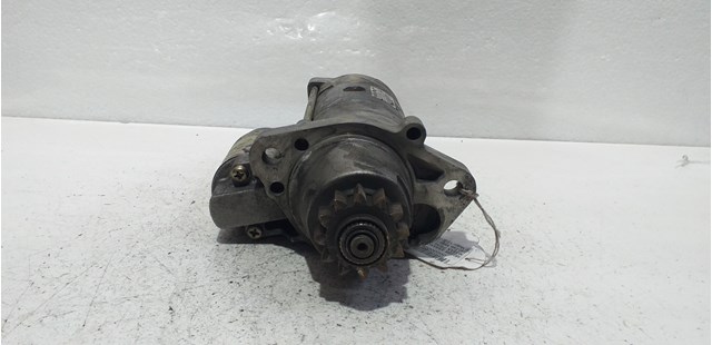 Motor de arranco M008T71471 NISSAN