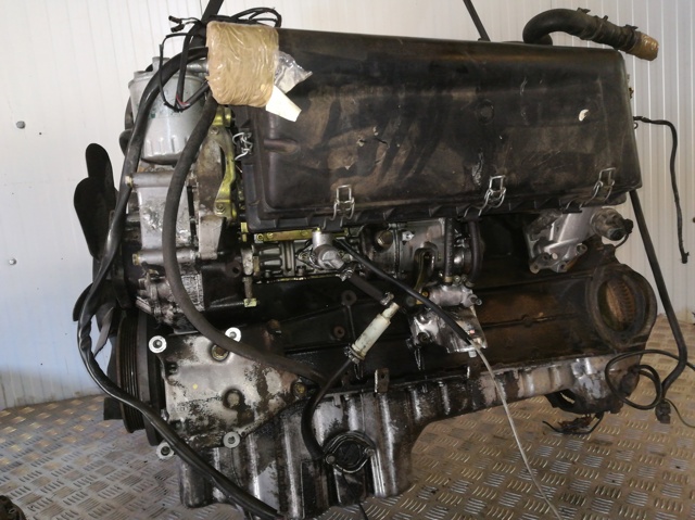 Motor montado Mercedes E T124