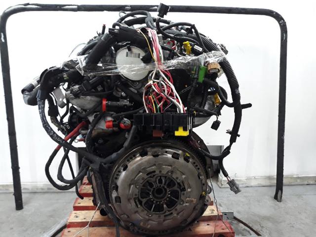 RENAULT M9R854 Двигатель в наличии Ужгород