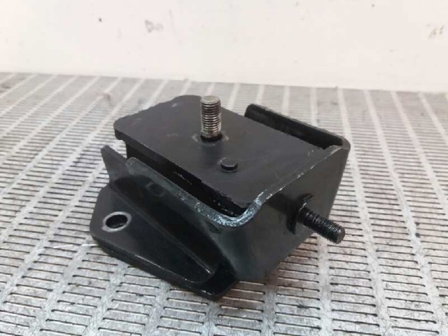MB007023 MITSUBISHI Подушка (опора) двигателя левая/правая купить в Павлоград