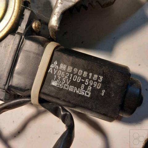 MITSUBISHI MB257448 Стеклоподъемник передней правой двери в наличии Львов